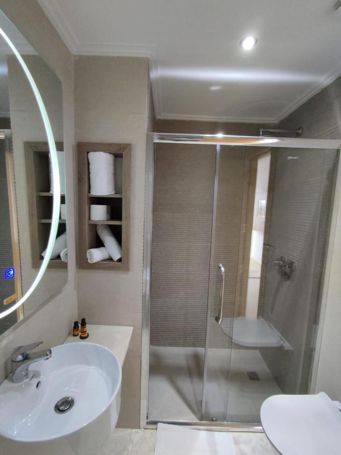 Lotus Casanearshore Hotel 2*